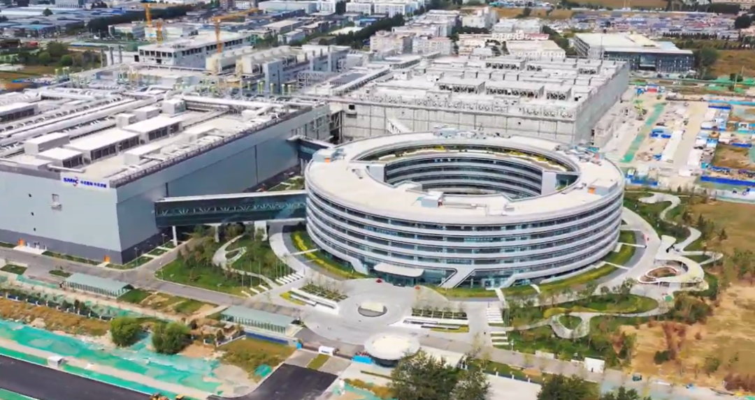 1733108897142023403.png 1733108897142023403.png